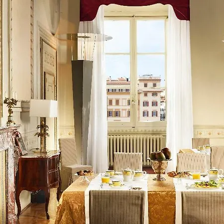 Leone Blue 4* Florenz
