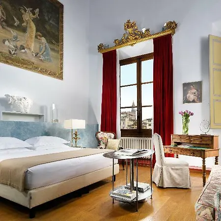 Leone Blue 4* Florence